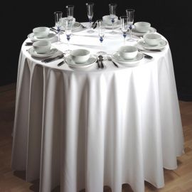 V Polyester Plain White Circular Tablecloth