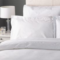 V130 70/30 Cotton Rich Plain Pillowcase