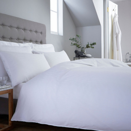 Novara Double Long Duvet Cover, Red Ribbon, 220 x260cm, 86 x 102