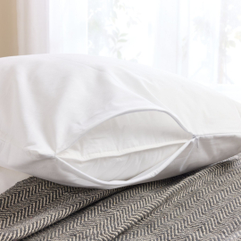 V Polycotton Percale Pillow Protector