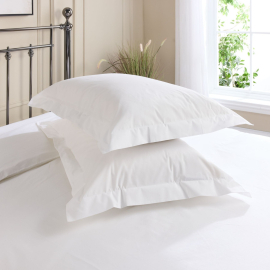 V200 80/20 Cotton Rich Percale Plain Pillowcase