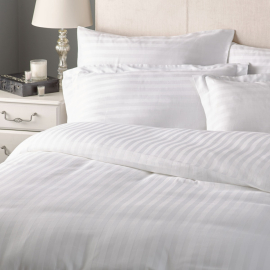 V180 70/30 Cotton Rich Satin Stripe Duvet Cover