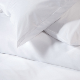V200 80/20 Cotton Rich Percale Plain King Flat Sheet (270 x 320cm)
