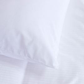 V Polycotton Percale Pillow Protector