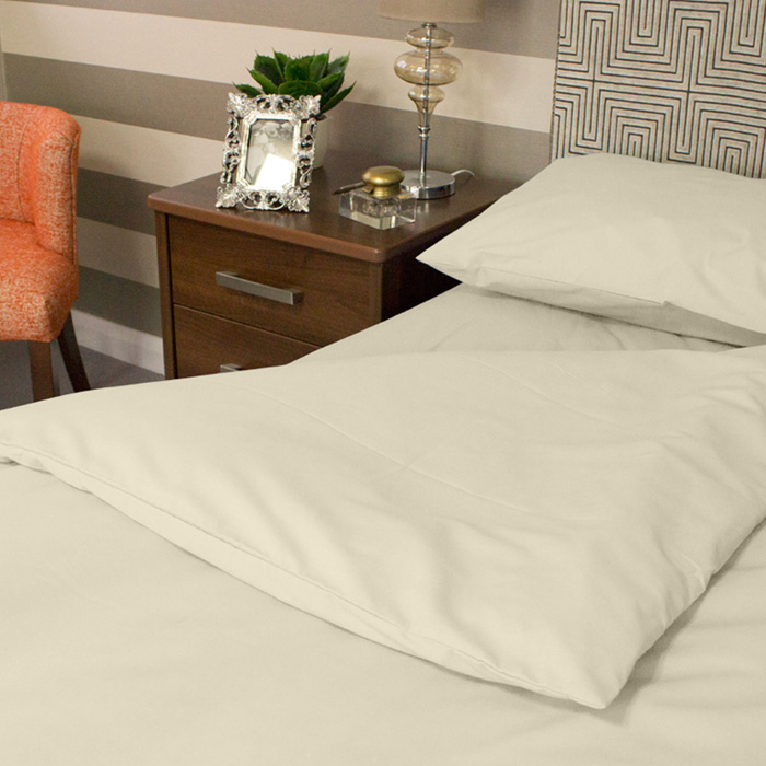 Cream Coloured Polyester Flame Retardant Duvet Cover 144TC