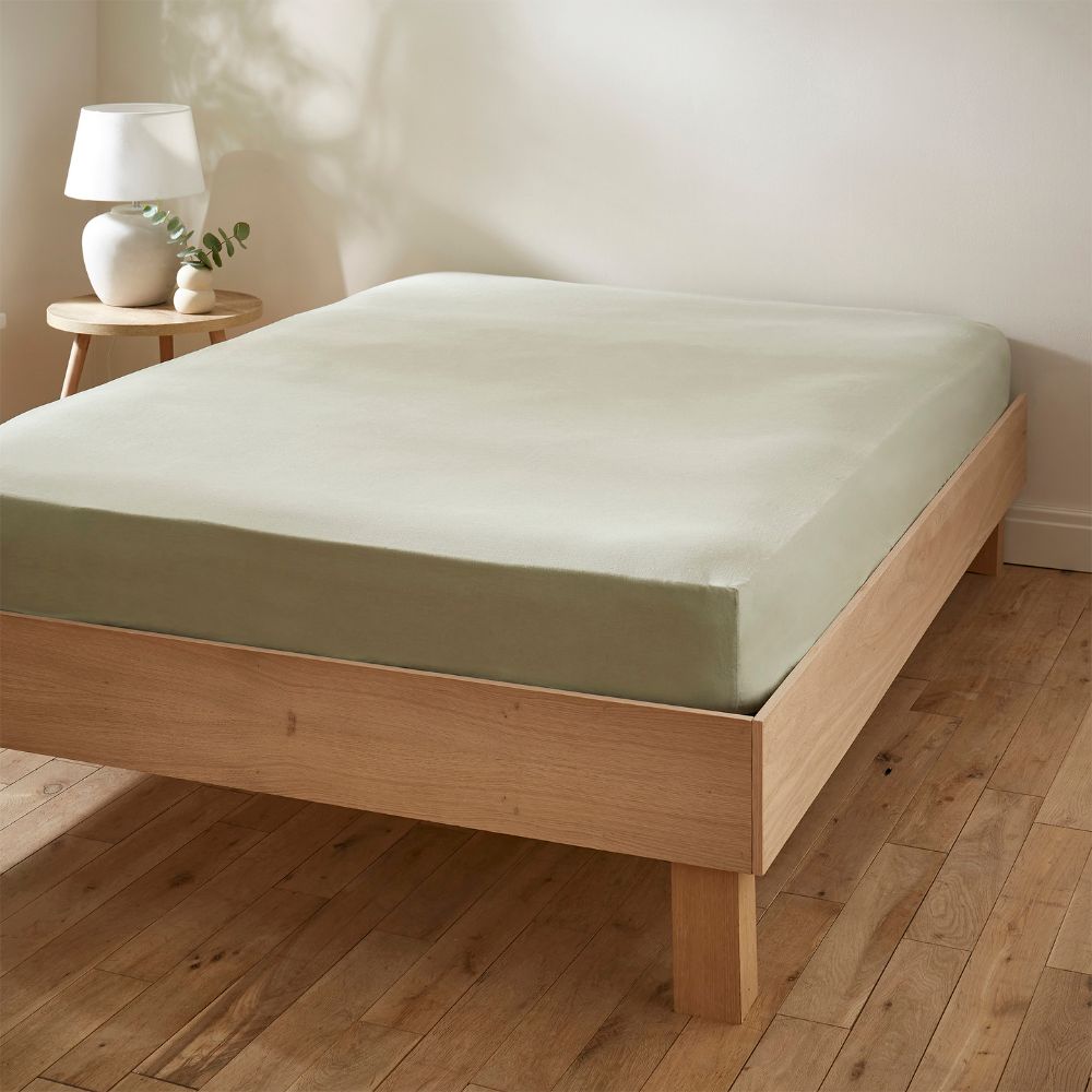 Martex Touch of Linen Fitted Sheet - Pistachio Green - Super King - 180 x 200cm