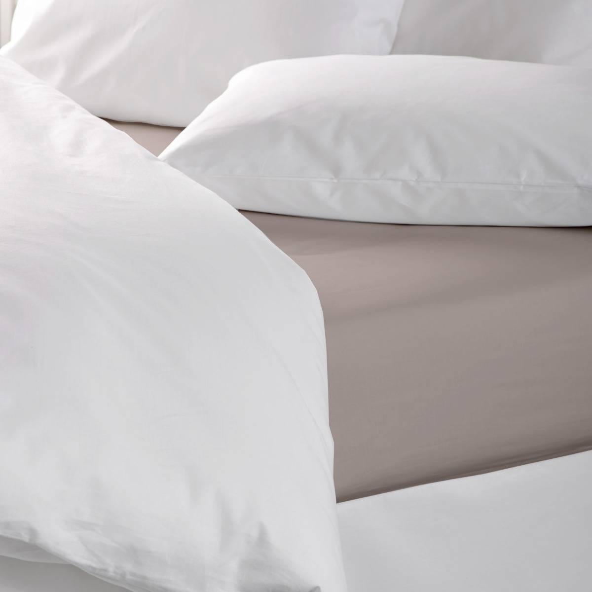 Polycotton Single Size Stone Coloured Flat Bed Sheet 144TC
