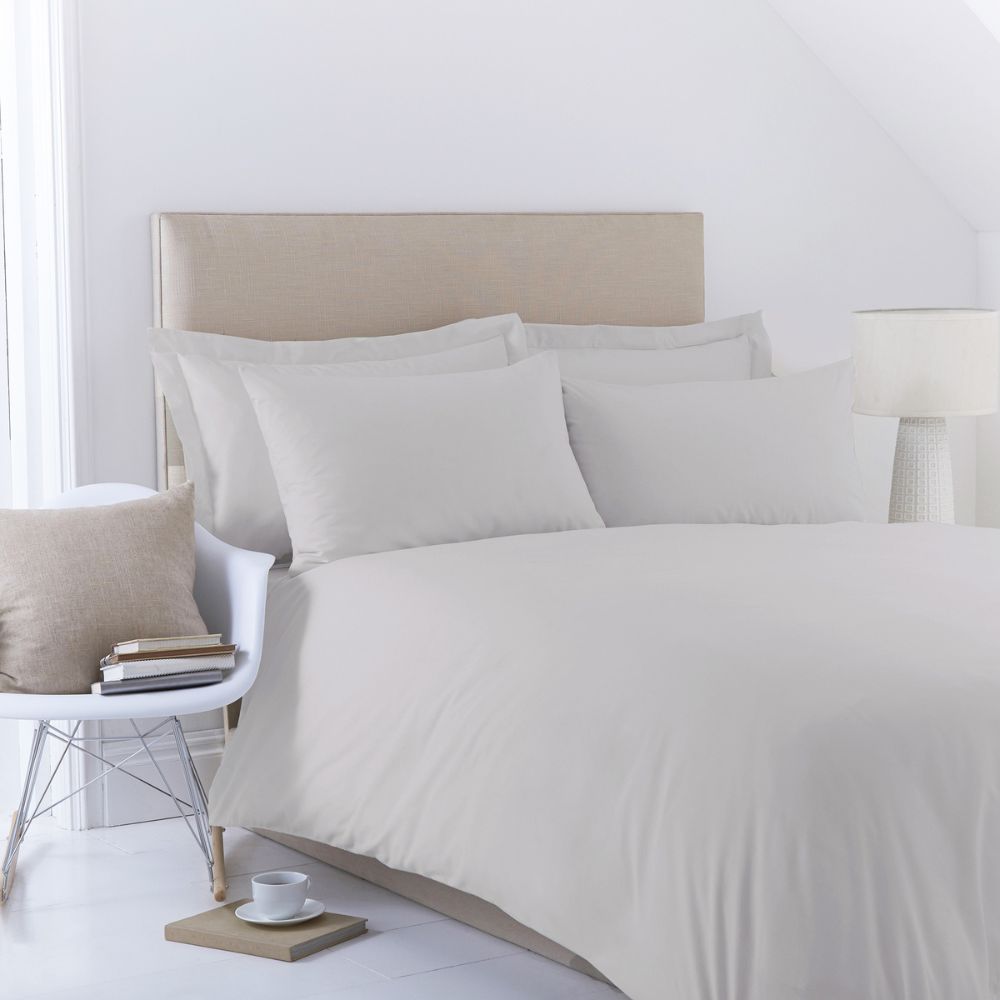 Charlotte Thomas Poetry Duvet Cover Set - Light Grey - King