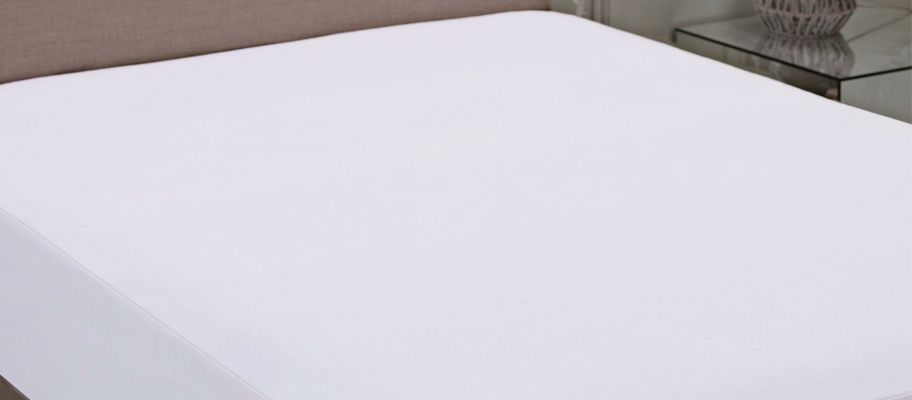 What Are Mattress Toppers and Mattress Protectors?