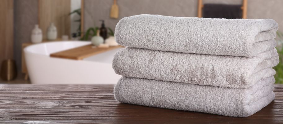 What Towels Are Best For Hotel Bathrooms? A Quick Guide to Quality, Comfort, and Durability