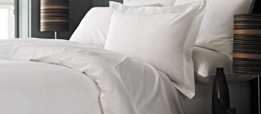 What is the difference between duvets, duvet covers and comforters?