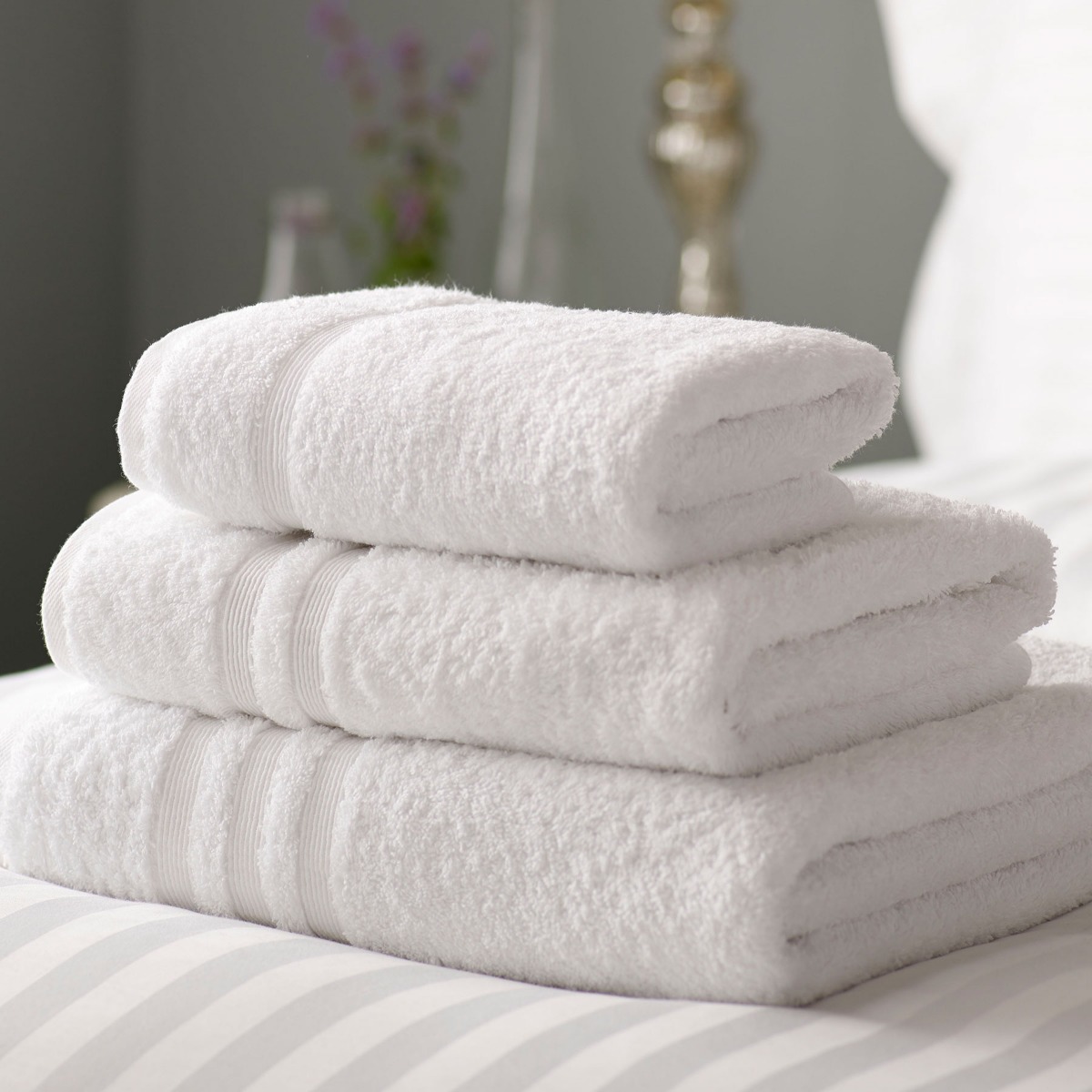 LUXURY plus-size towel 220 x 100cm (WHITE)